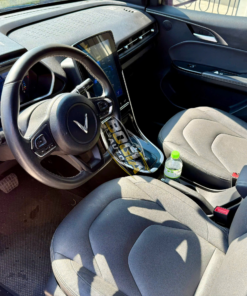 Vinfast-E34-2022-ghe-lai