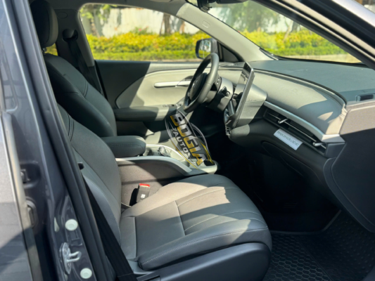 Vinfast-VF6S-2024-ghe-phu