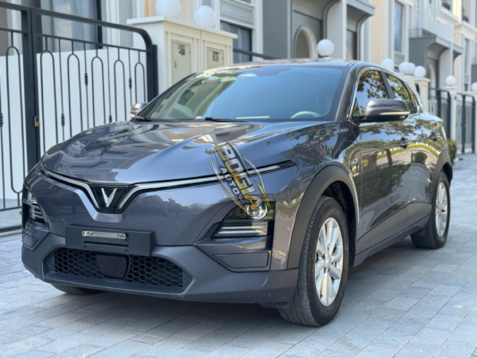 Vinfast-Vf6s-2024-truoc-phai